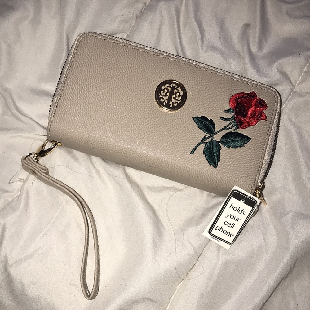 BRAND NEW WALLET‼️